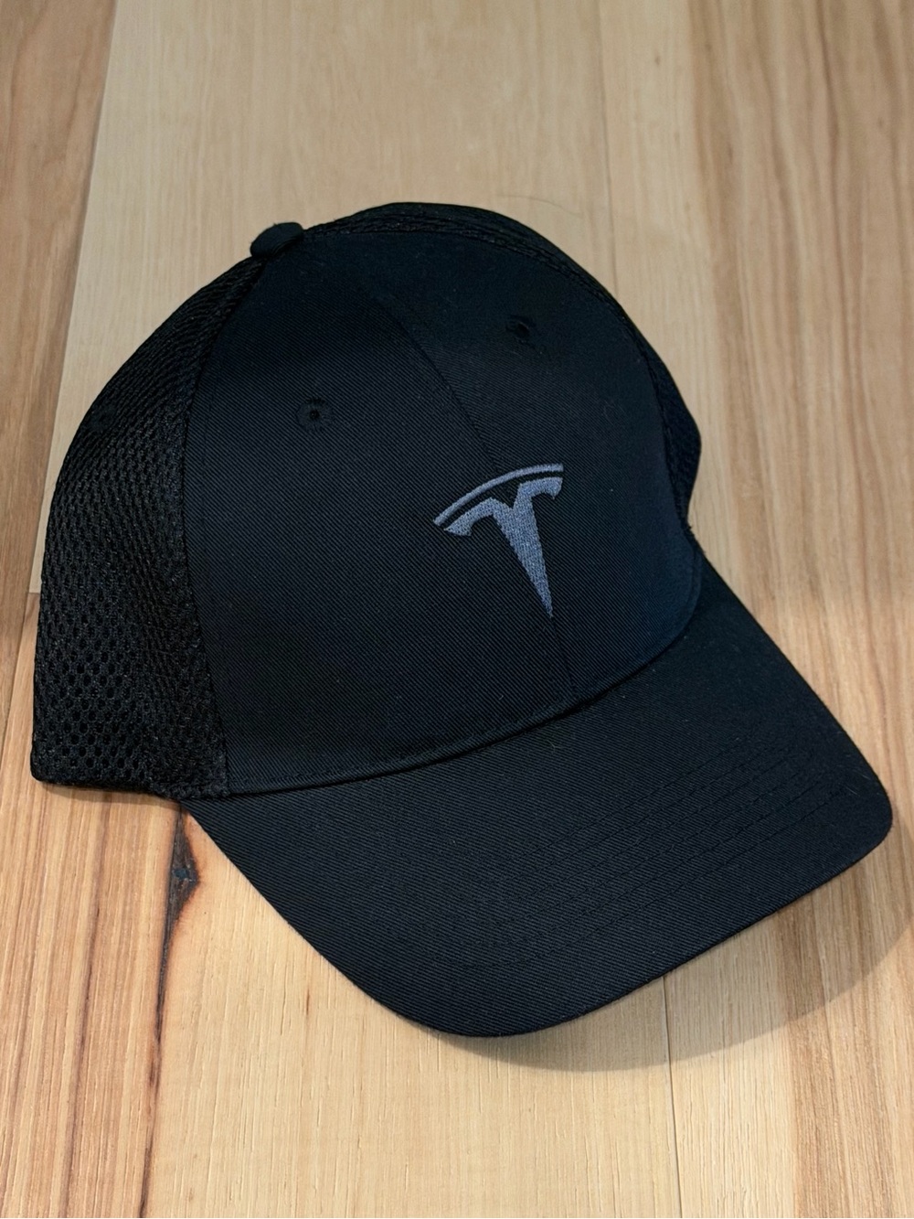 Tesla Cap Hat NWOT